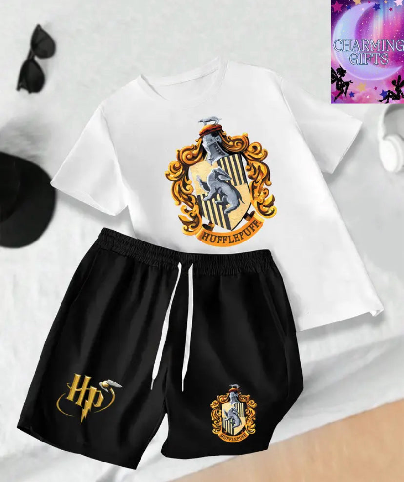 2025 unisex Set Short Sleeve Shorts, Warner Bros. Licensed, Harry Potter Hufflepuff House Crest Cartoon Print Summer Shorts Fun T-Shirt Two-Piece Set Anime Cartoon Charm unisex Clothing Suitable for School Commute Holiday Outing Travel Concert Party Out