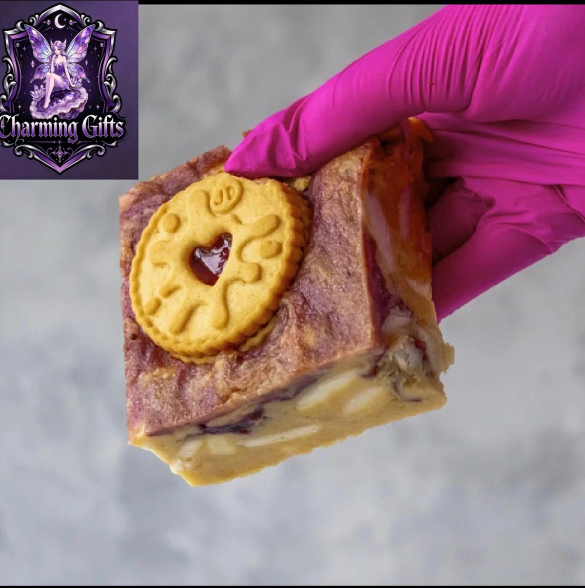 Blondie Slab with Jammie Dodger