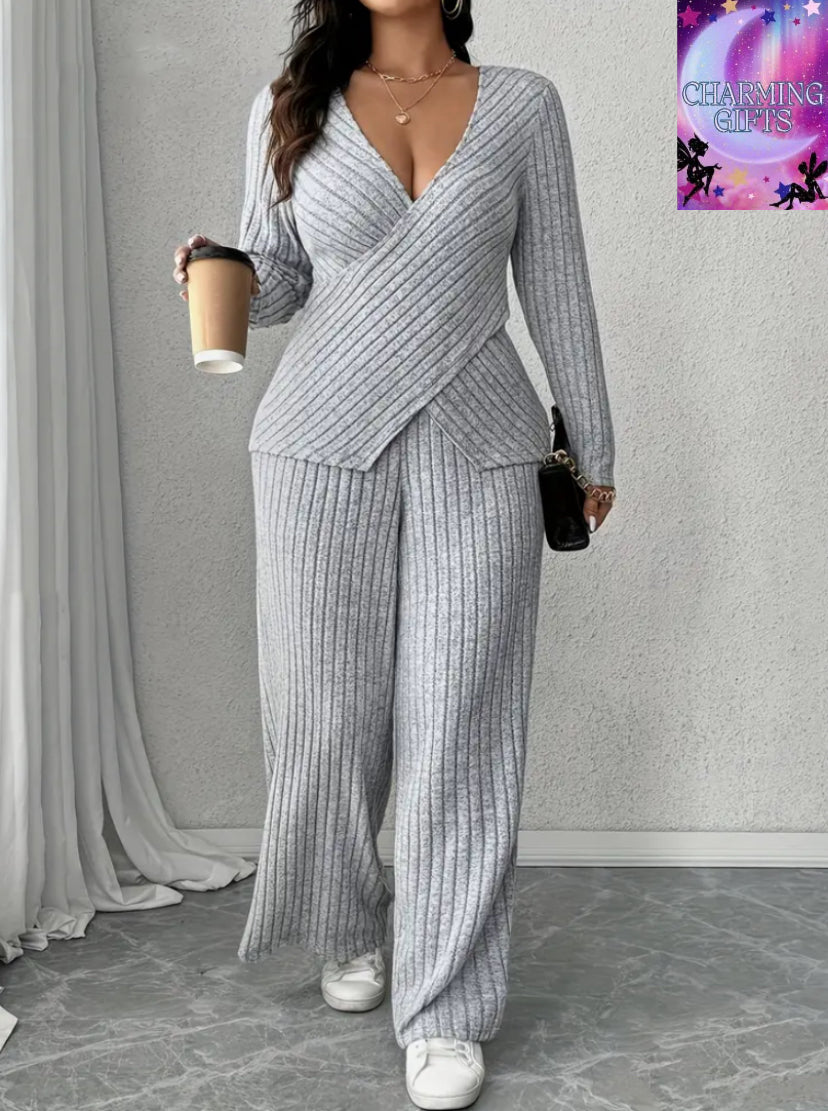 [Plus Size Elegant Outfit Set] Elegant Plus Size Women's V-Neck Ribbed Top & Wide-Leg Pants Set - Soft Stretchy Fabric, Long Sleeves, Casual Chic Outfit for Spring/Fall