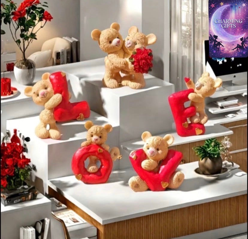 5pcs LOVE Bear Statue Ornaments, Hand Painted, Suitable for Indoor/Outdoor, Cafe, Dining Room, Office, Living Room, Wine Cooler, Vase, Tabletop, Home & Party Decoration is a small gift for Valentine's Day, wedding, mother's plot, Wedding Gift