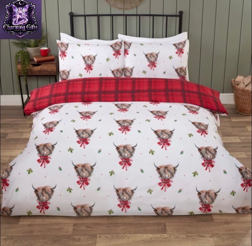 Festive Highland Cow Duvet Cover Set | 180 Thread Count | Christmas Reversible Bedding with Highland Cattle & Red Tartan Design | Soft Microfibre – Warm, Cozy & Breathable | Includes Pillowcases Double, Easy Care & Machine Washable
