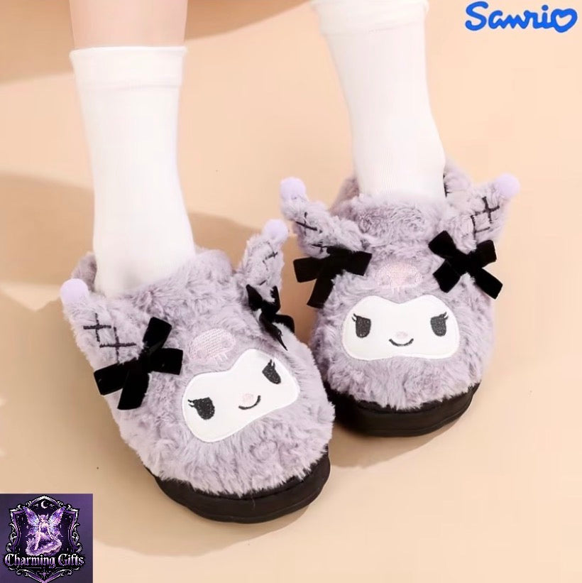 😈 Kuromi Warm Plush Indoor Kuromi plush slippers