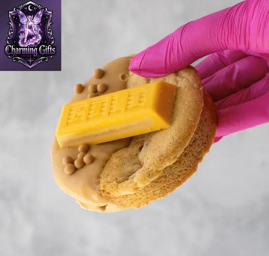 Stuffed Deluxe Cookie with Gold Bar