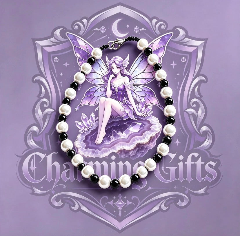 Charming Gifts pearl & Black bracelet