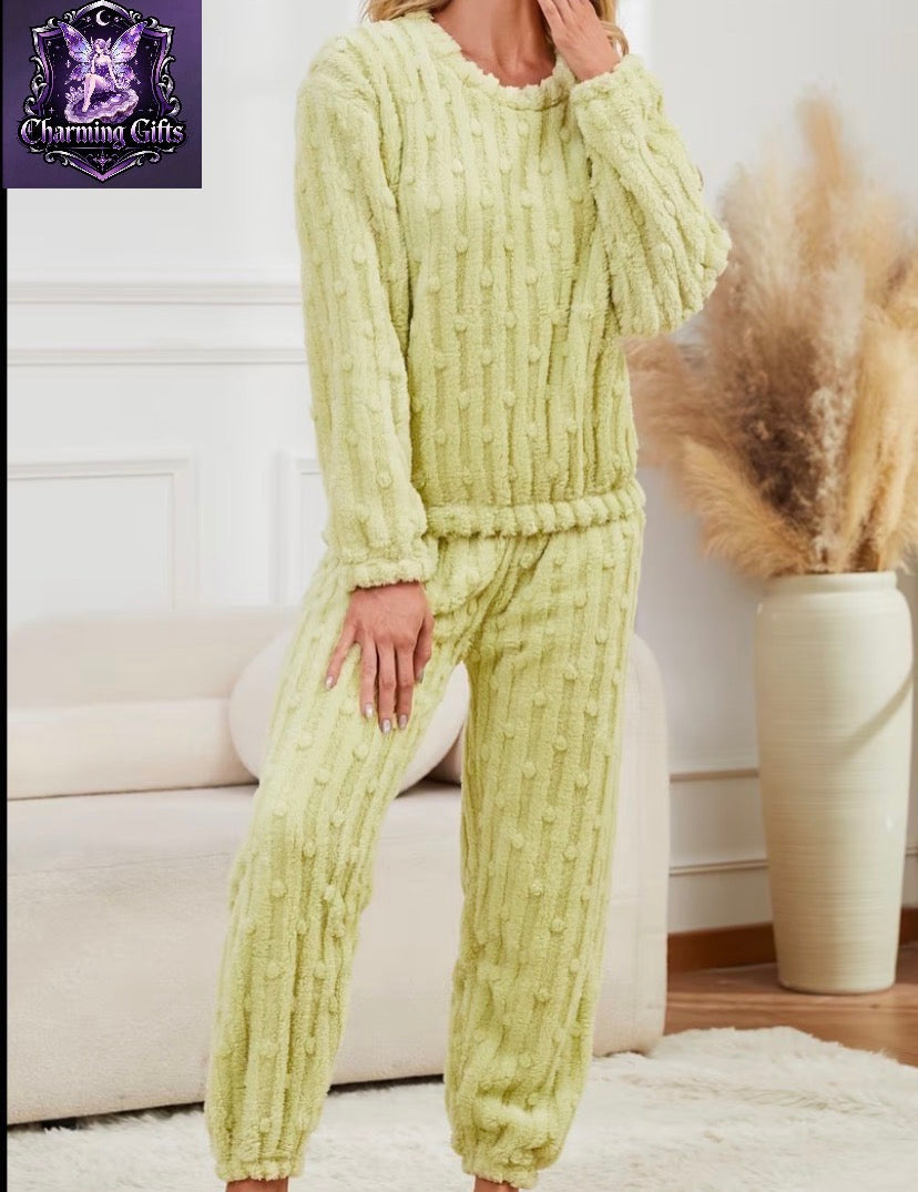 🧶 Jacquard Dot Fleece-Lined Pyjama Set